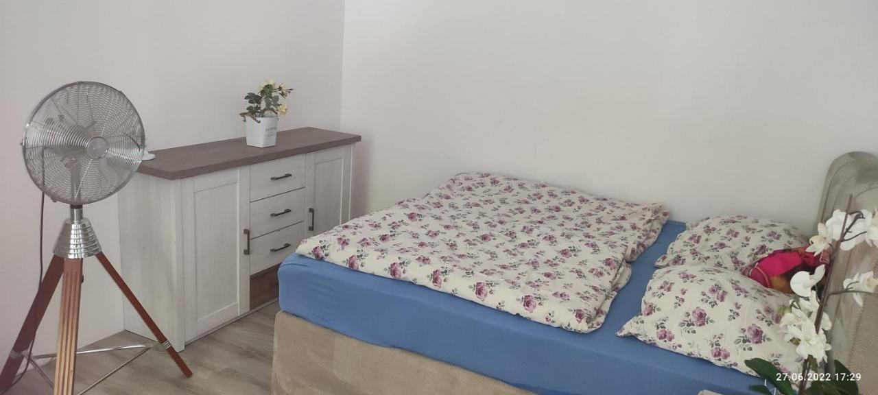 Apartman Karlovy Vary Apartment Luaran gambar